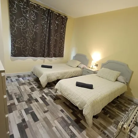 Pisos El Puntual De * Arriondas