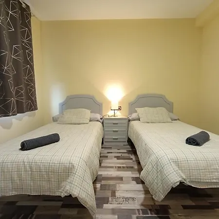 Apartamento Pisos El Puntual De